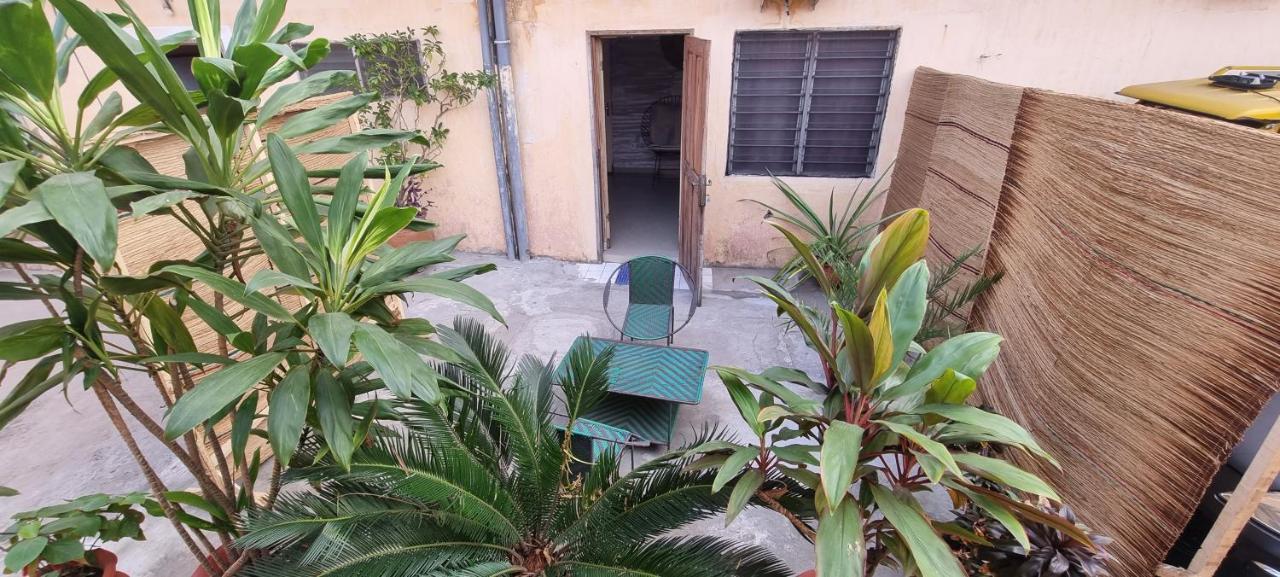 La Guesthouse Etoile Cotonou Bagian luar foto