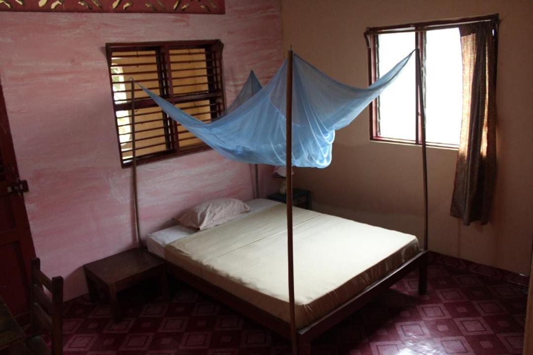 La Guesthouse Etoile Cotonou Bagian luar foto