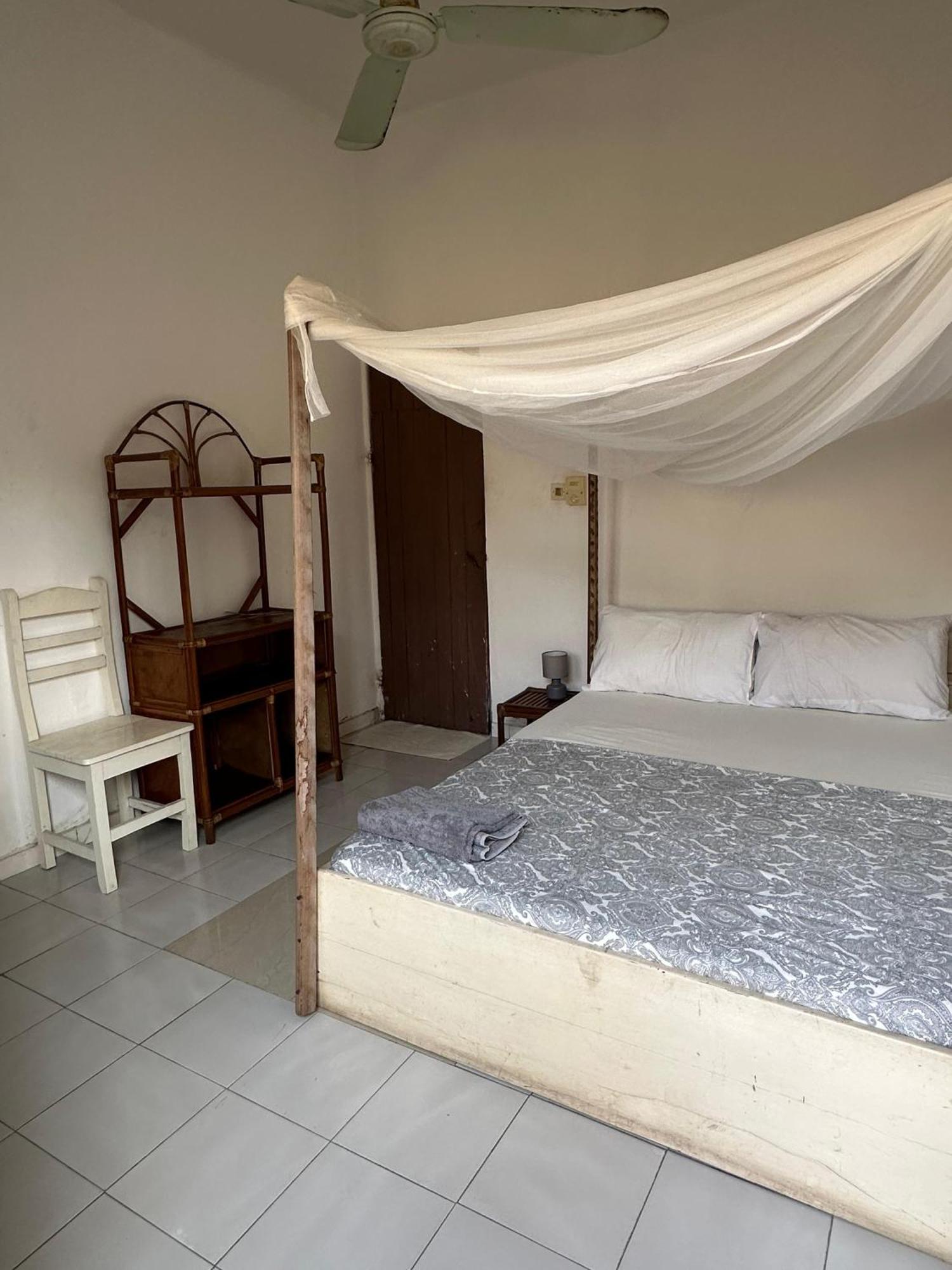 La Guesthouse Etoile Cotonou Bagian luar foto