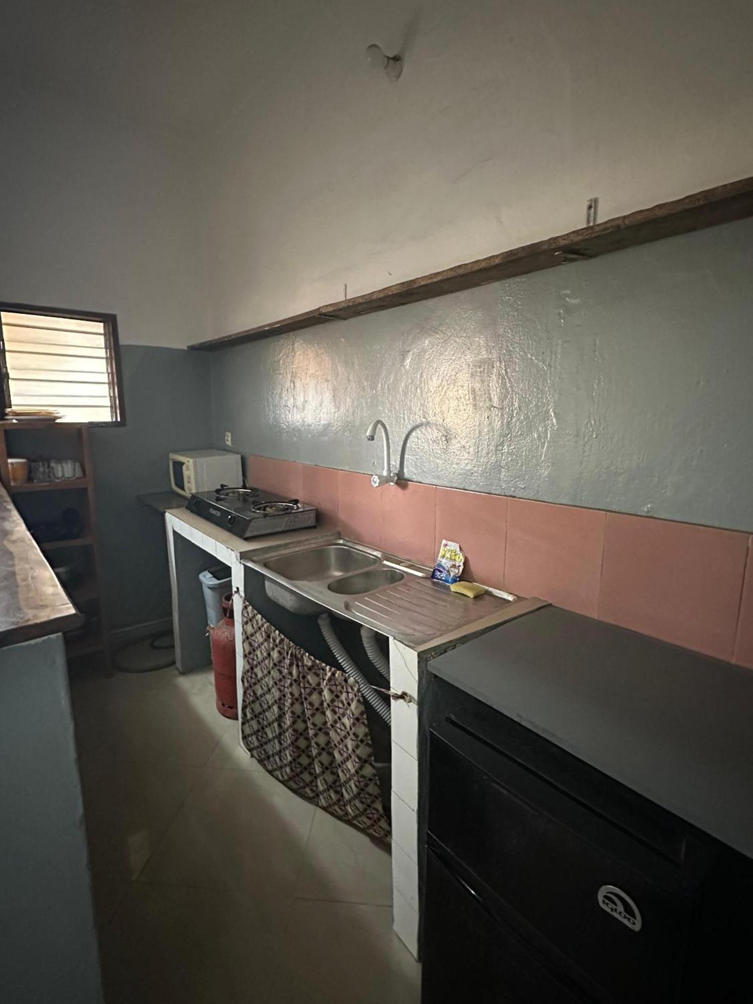La Guesthouse Etoile Cotonou Bagian luar foto