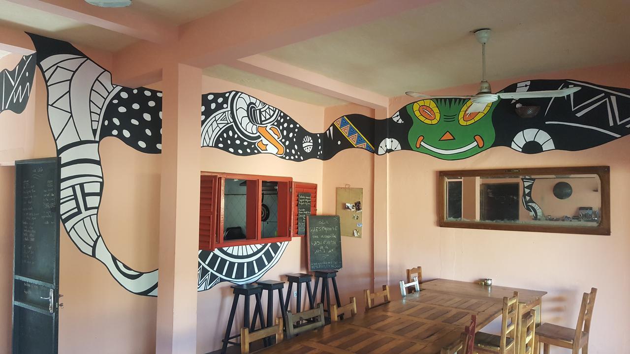 La Guesthouse Etoile Cotonou Bagian luar foto